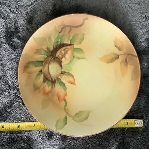 Artistic Cream and Green Leaf Plate